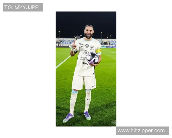 本泽马：从天才少年到足坛巨星的辉煌历程与传奇故事