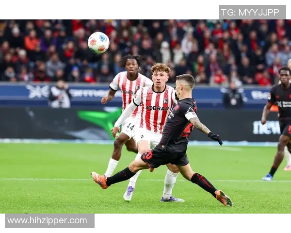 勒沃库森主场大胜弗赖堡，轻松取得三分！