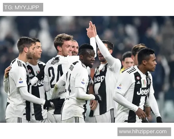 尤文图斯客场硬战皇马,欧冠小组赛命运仍未尘埃落定 尤文图斯客场硬战皇马,欧冠小组赛命运仍未尘埃落定